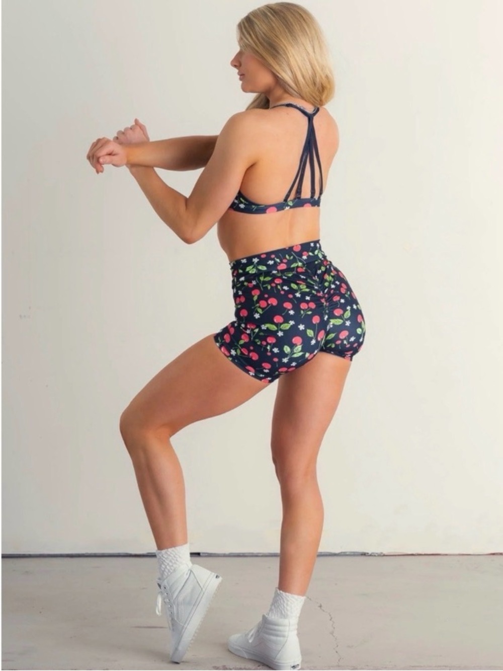 Kill Crew Cherry Bomb Gym Sports Top Shorts Set V. 1 Strappy Back Sz S M NWT